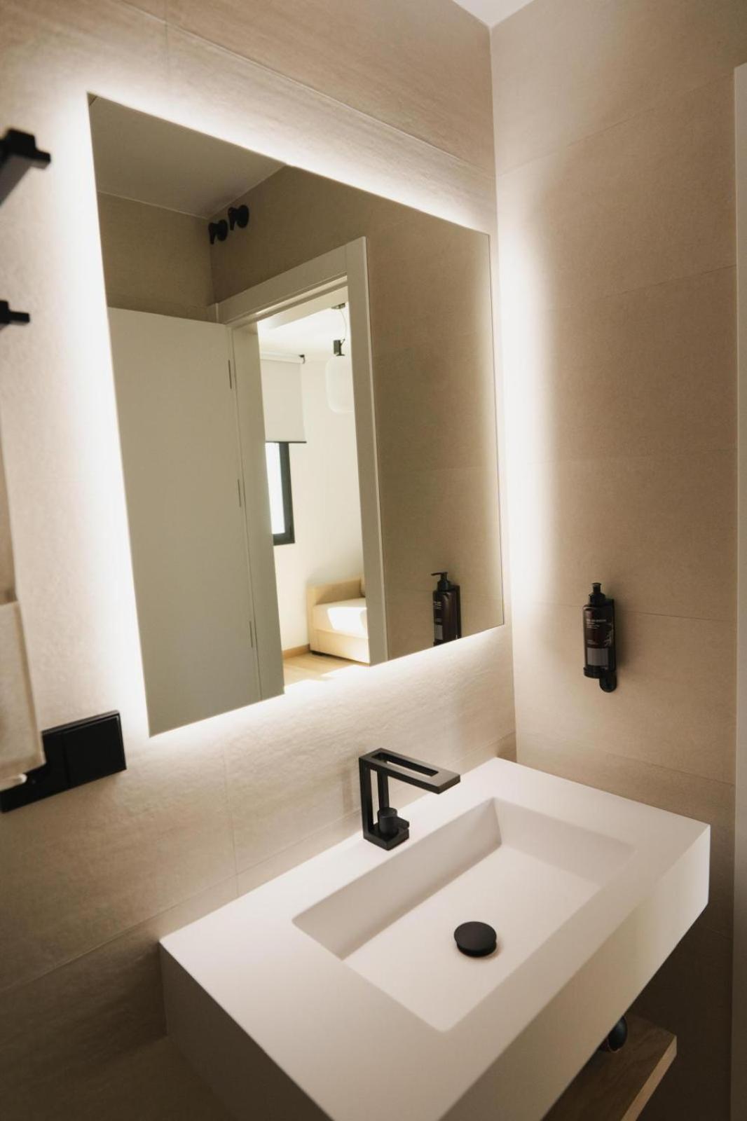 Azure Homes كونيل ذي لا فرونتيرا المظهر الخارجي الصورة