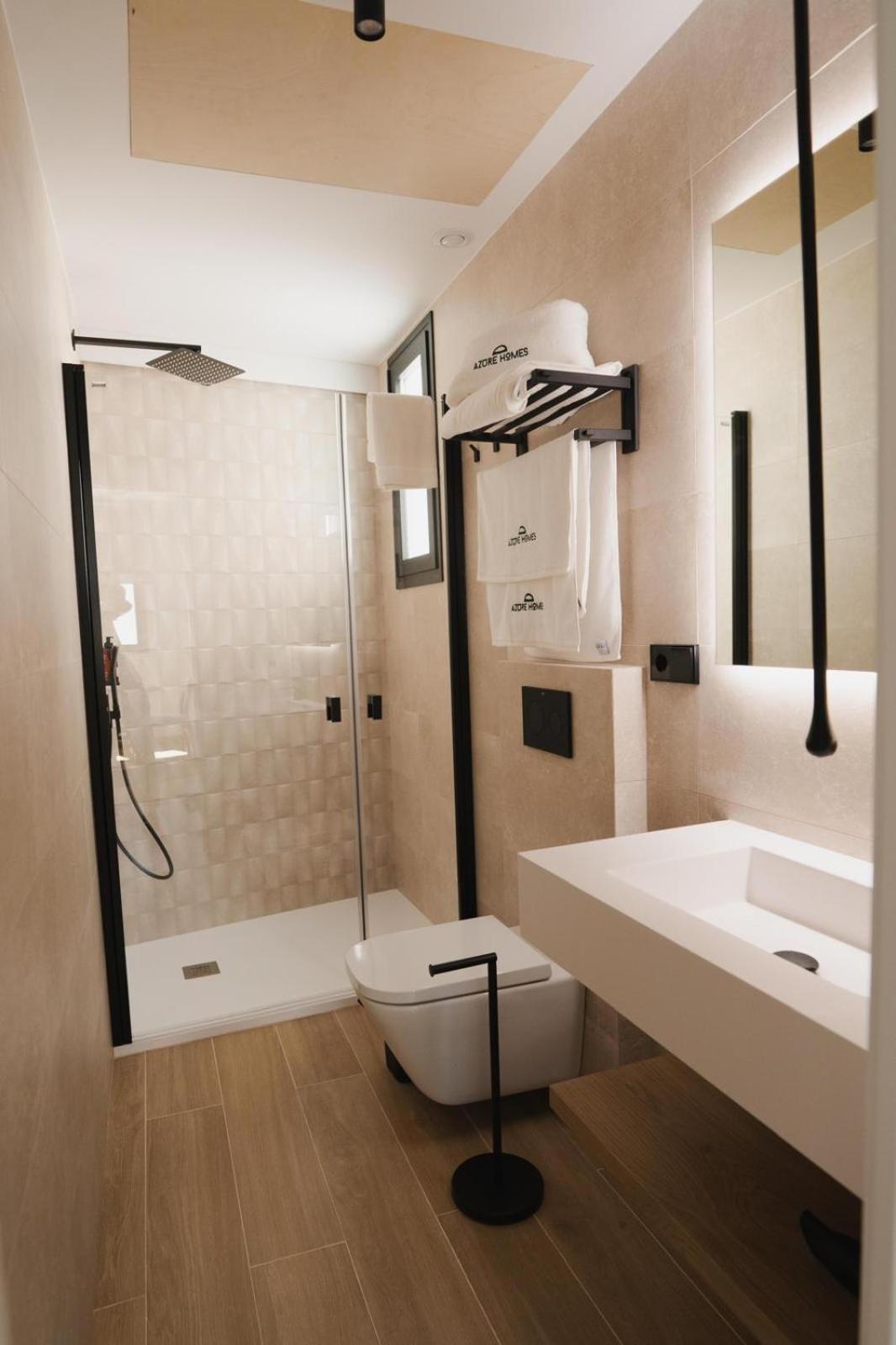 Azure Homes كونيل ذي لا فرونتيرا المظهر الخارجي الصورة